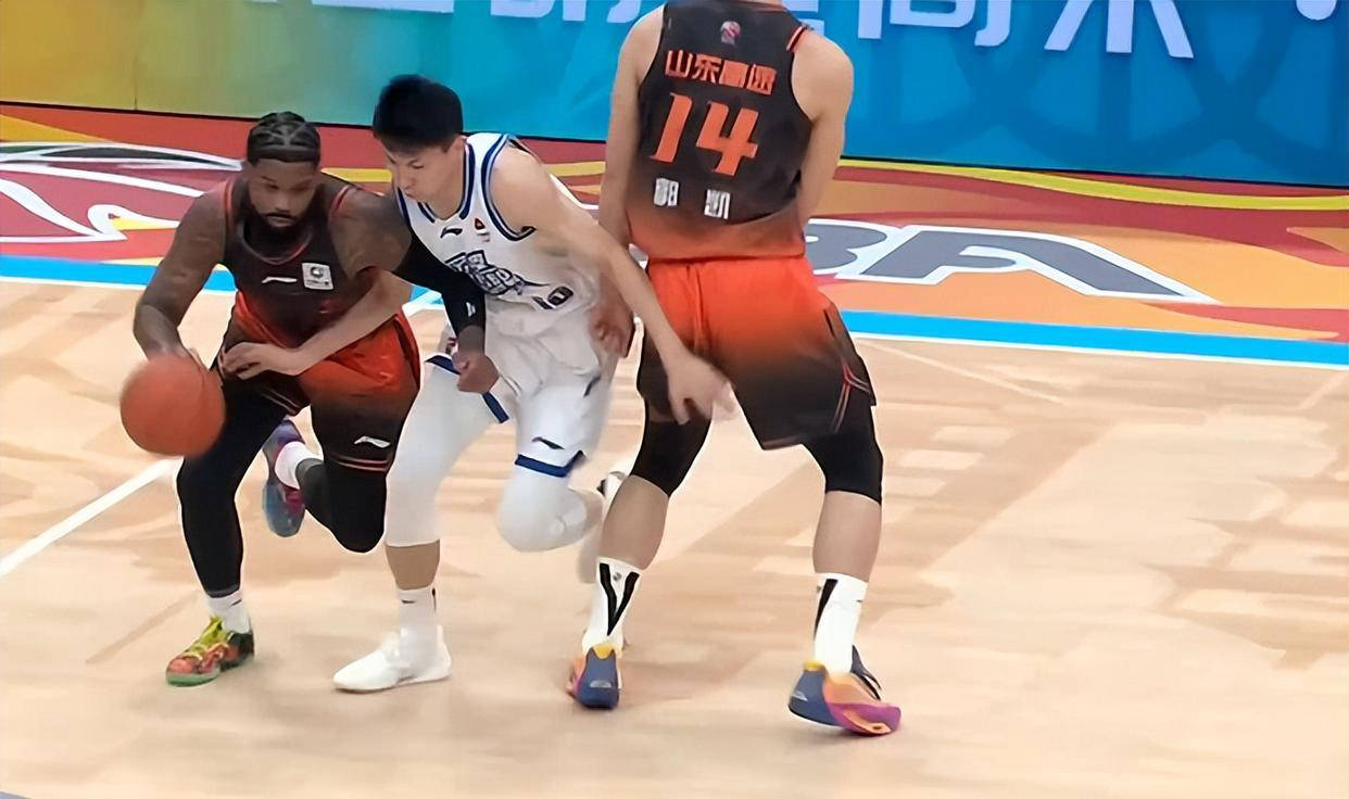 星空体育在线官网-鹿子言且听风吟续集六